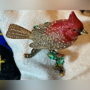 Cardinal trinket box